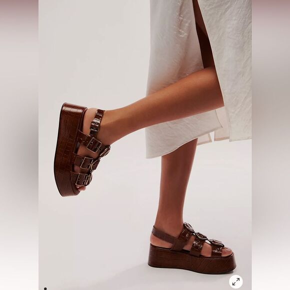Free People Amor Flatform Double Buckle Croc Sandals in Chocolate 10 New in Box